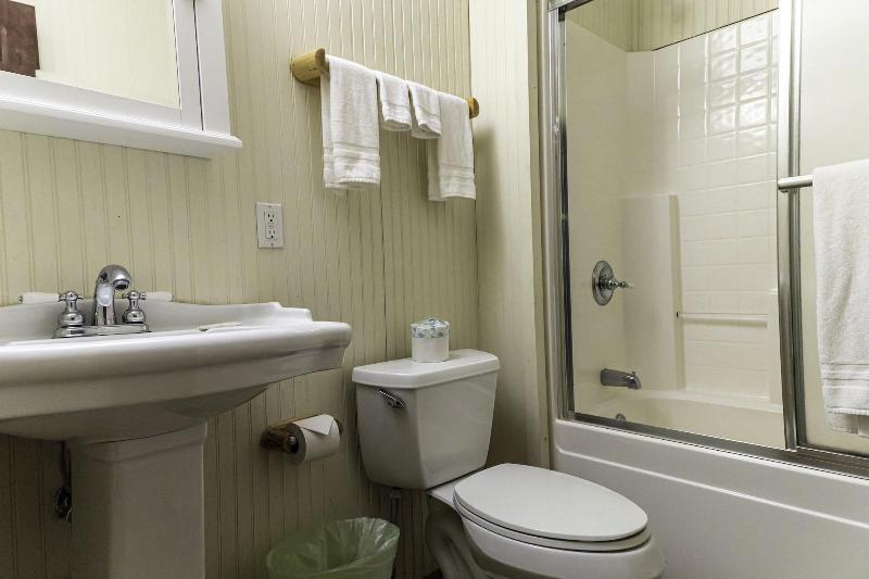 The Woods Inn - photo 38