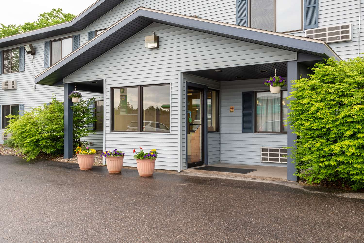 Rodeway Inn Rhinelander WI - photo 23