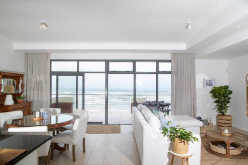 Surfers Empire Penthouse