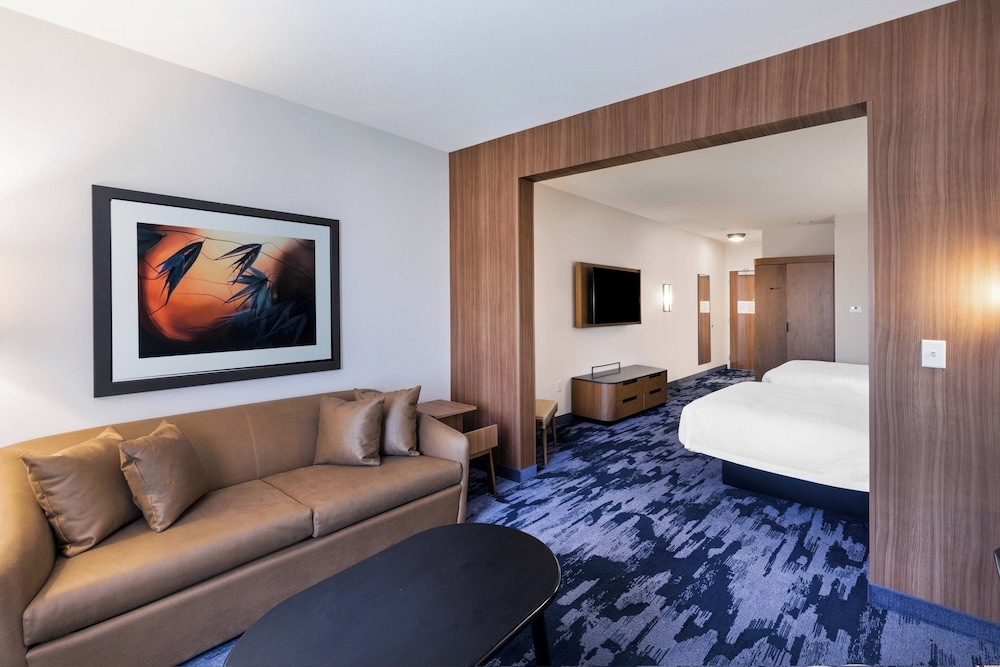 Fairfield Inn & Suites Houston Memorial City Area - photo 11