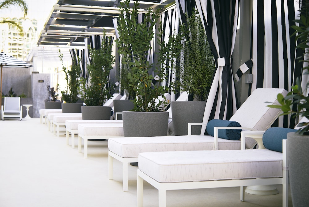 Carte Hotel San Diego Downtown Curio Collection by Hilton - photo 32