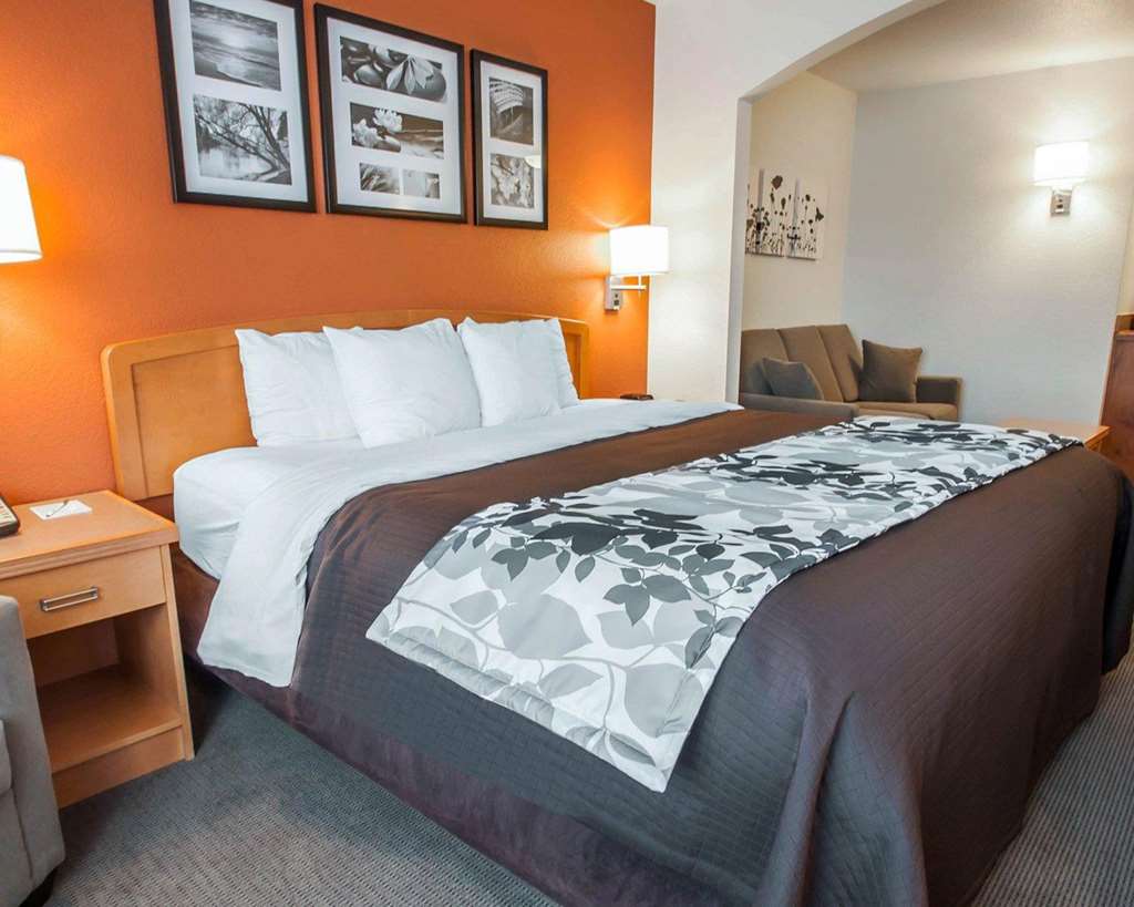 Sleep Inn & Suites Lake of the Ozarks - photo 8