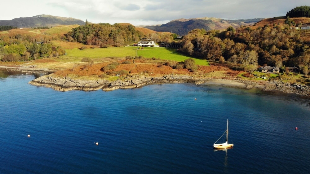 Loch Melfort Hotel in Oban, United Kingdom