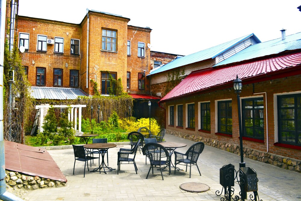 Clarks Inn Aligarh — hotel in Aligarh