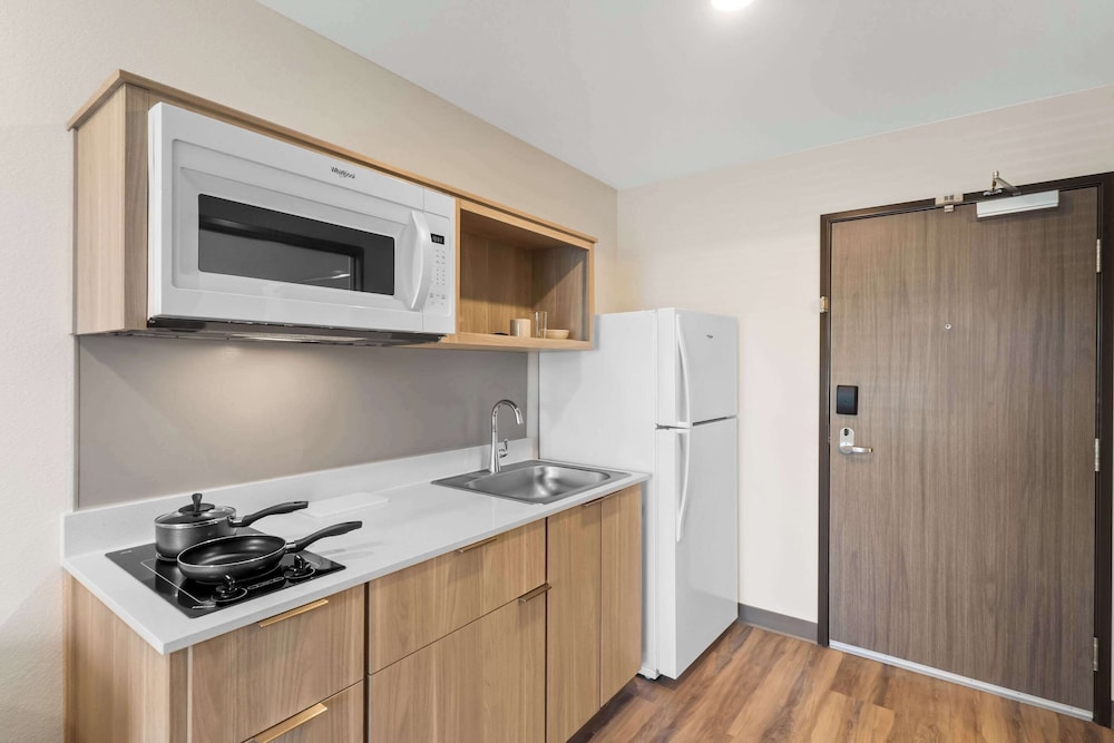 WoodSpring Suites Centennial Denver Tech Center - photo 8