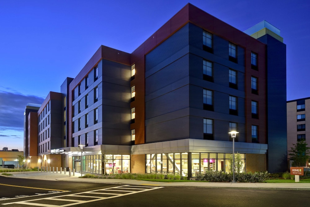 Home2 Suites by Hilton Boston South Bay - photo 38