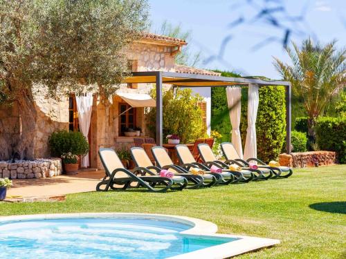 Finca bennassar - carbon neutral hotel in Inca