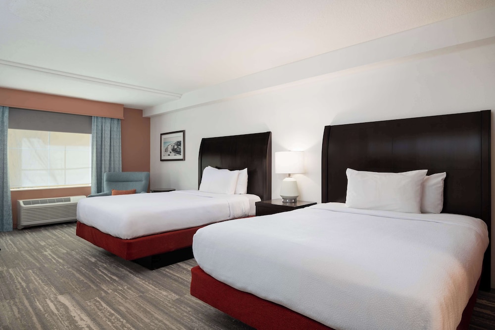Hilton Garden Inn Daytona Beach Oceanfront - photo 22