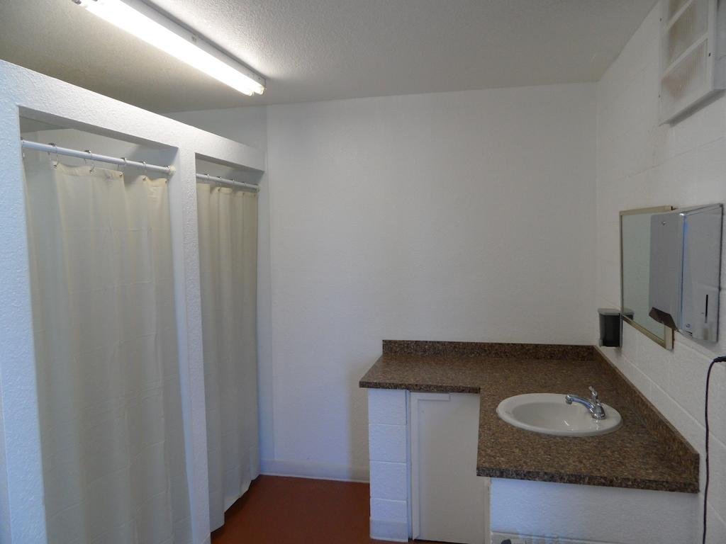 Pahrump RV Park & Lodging — hotel in Pahrump