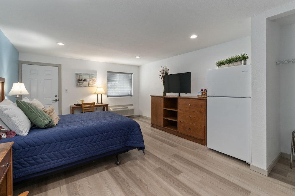 Extended Stay Gun Barrel City - photo 16