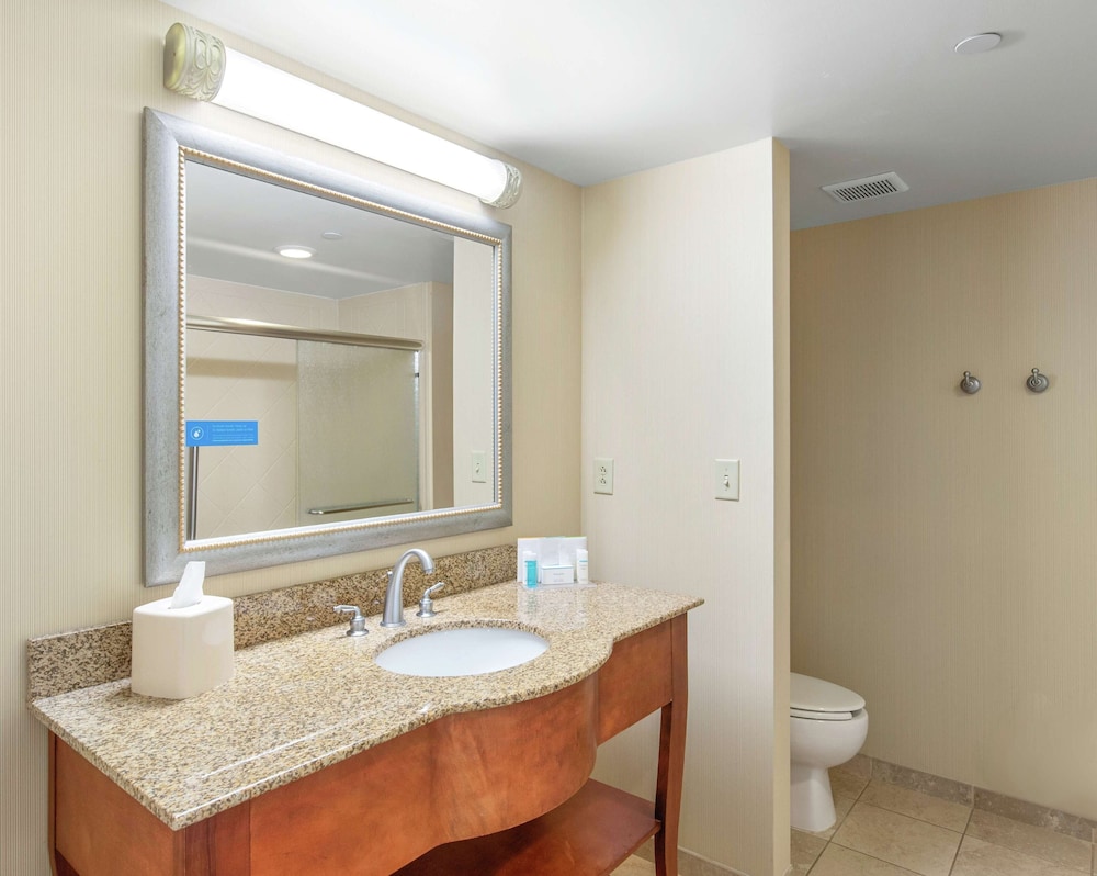 Hampton Inn & Suites North Conway - photo 16