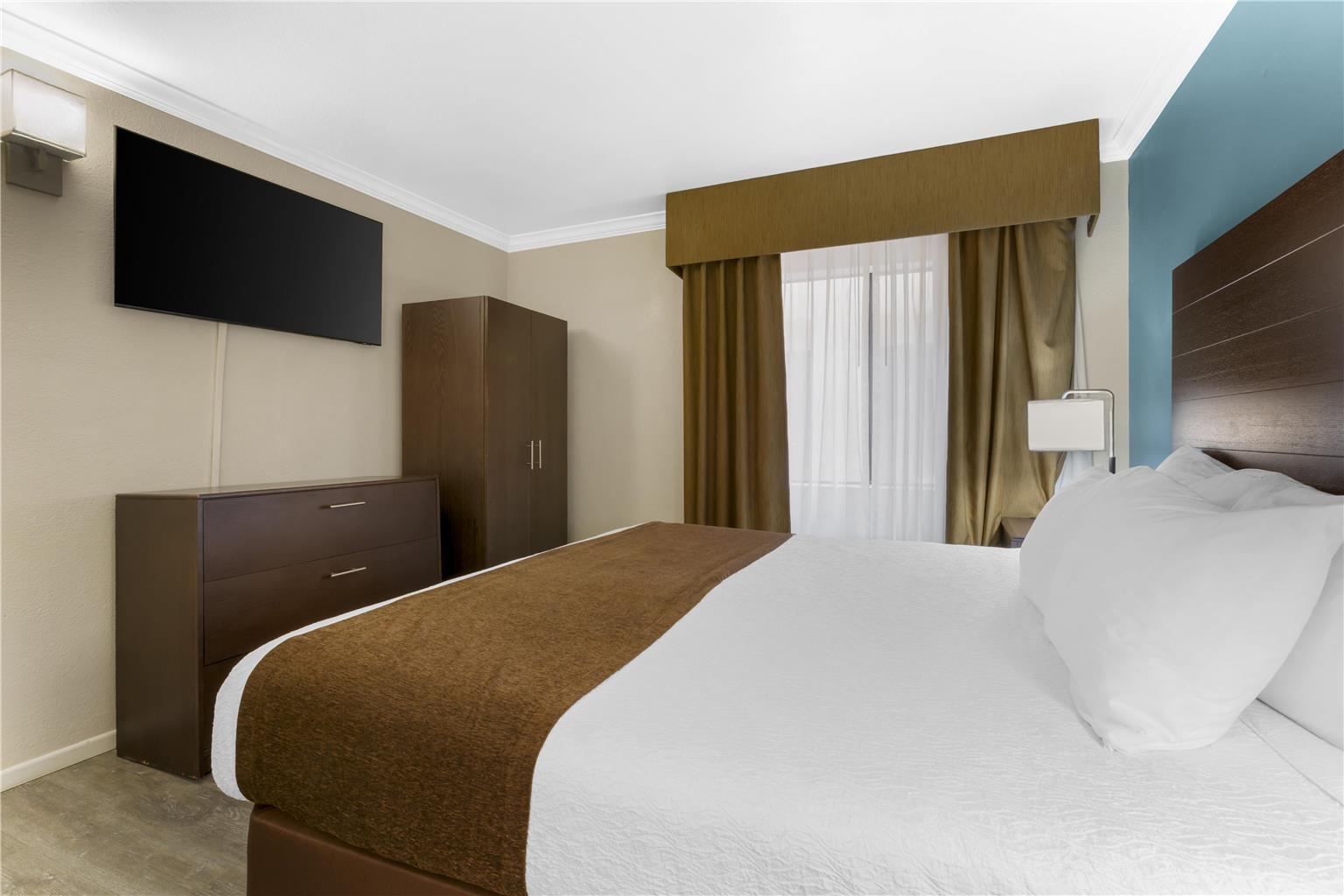 Best Western InnSuites Tucson Foothills Hotel & Suites - photo 46