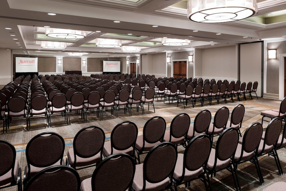 Fairfax Marriott at Fair Oaks - photo 32