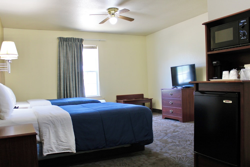 Candlelight Inn & Suites Hwy 69 near McAlester - photo 5