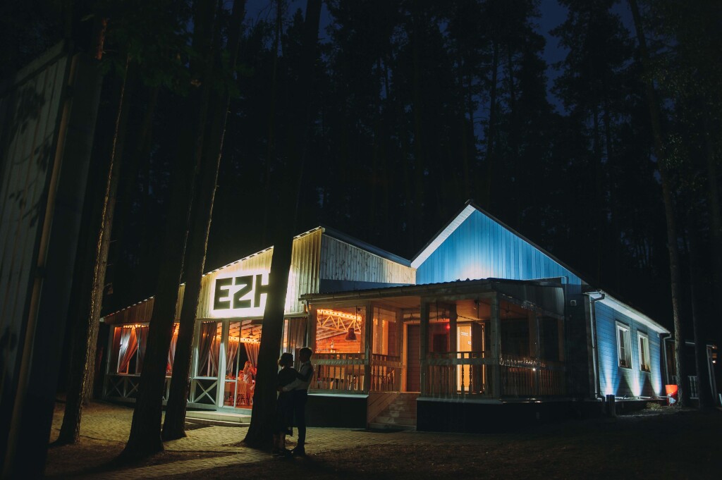 Ezhi Lesnoj Hotel — hotel in Ramon'