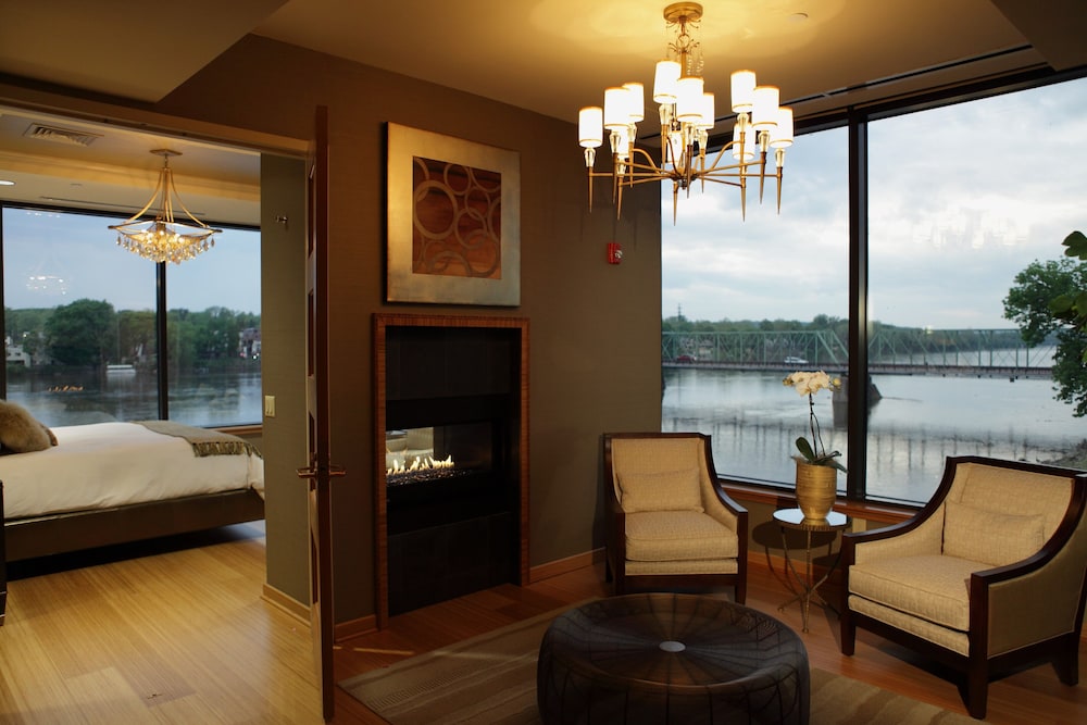 Lambertville Station Restaurant and Inn - photo 12