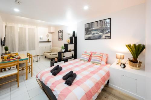 City Pop - last minute hotel in Evreux