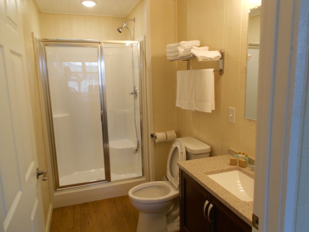 Toledo Bend RV Resort and Cabins - photo 9