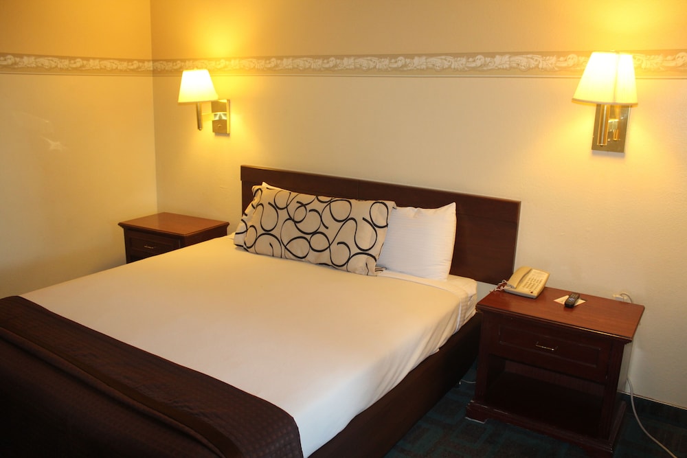 Shalimar Hotel of Las Vegas - photo 34