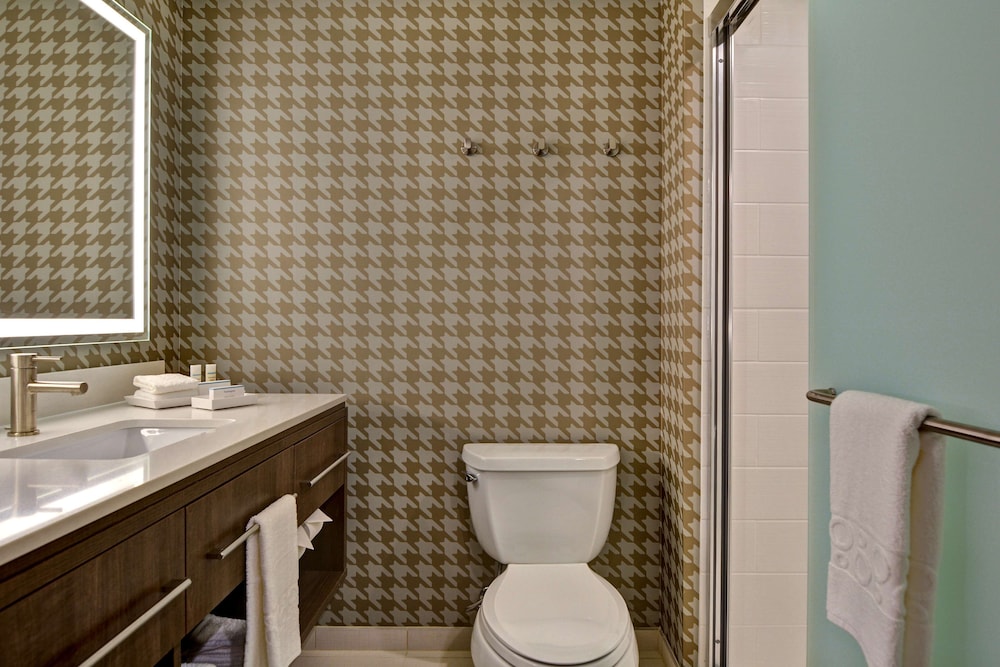 Home2 Suites by Hilton Orlando at Flamingo Crossings - photo 19