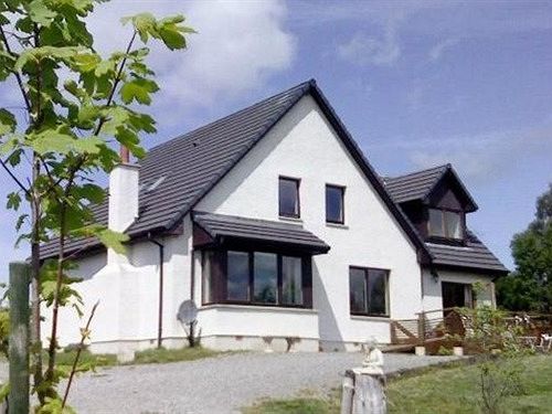Tigh Na Coin Beagan — 4-Star Luxury Hotel in Inverness, United Kingdom