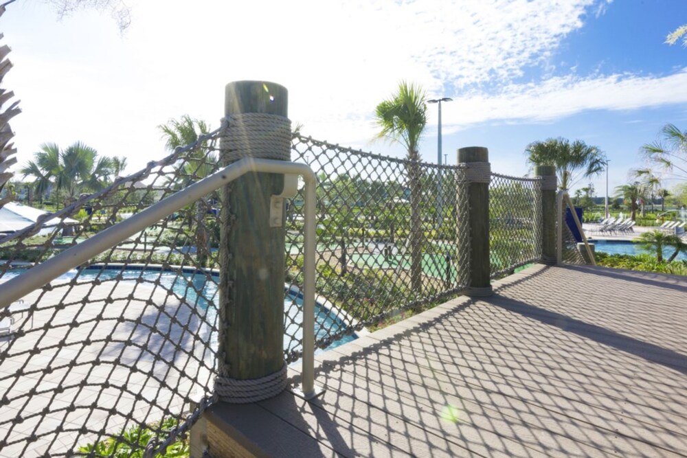 4 Bedrooms 3 Bathrooms Storey Lake 4809 Ll - photo 50