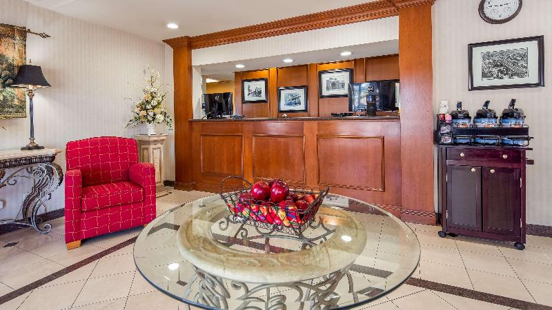 Empire Inn - photo 14