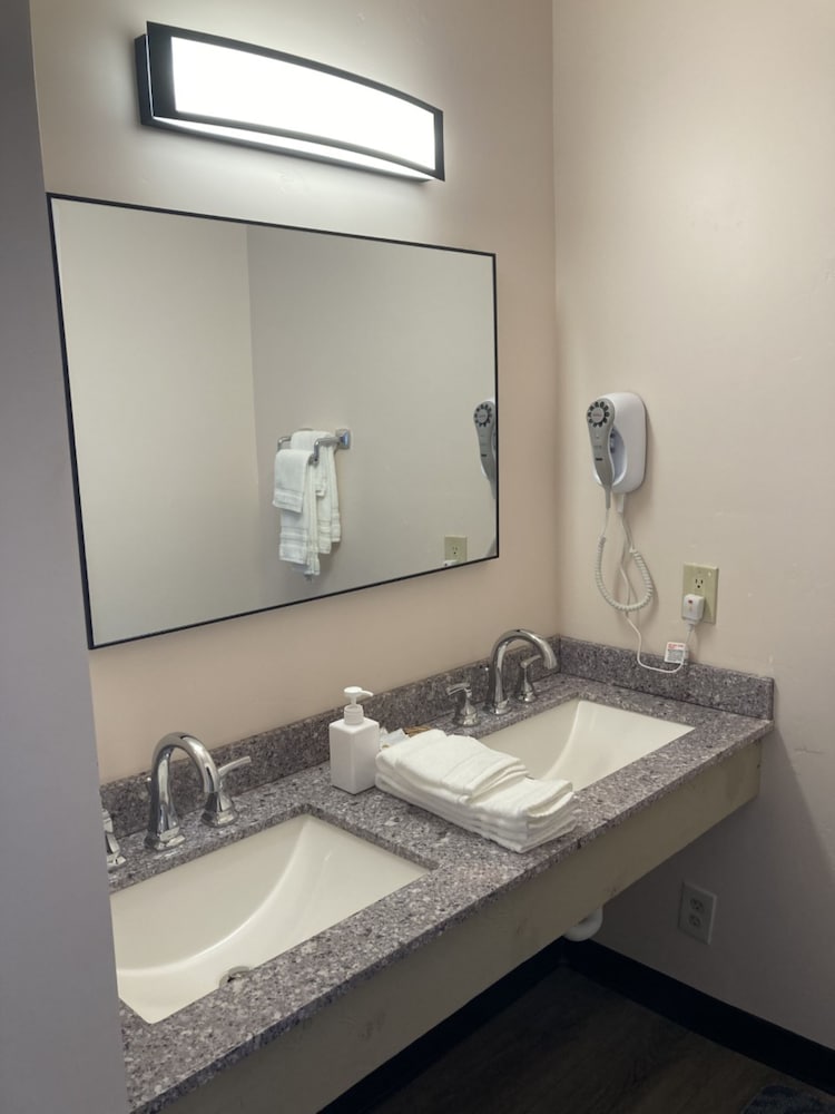 Coast Riders Inn - photo 74