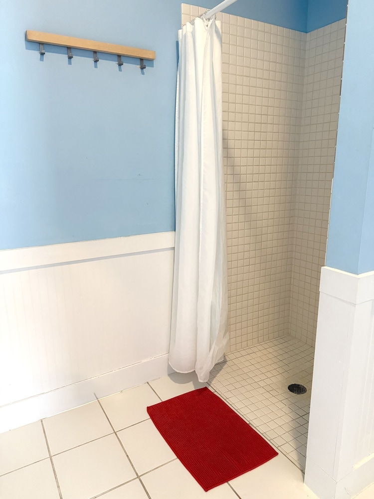 Blue Door Cottages - photo 22