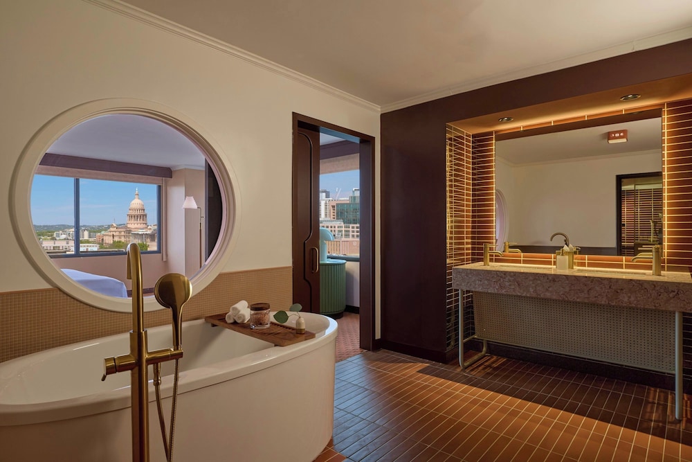 Downright Austin a Renaissance Hotel - photo 28