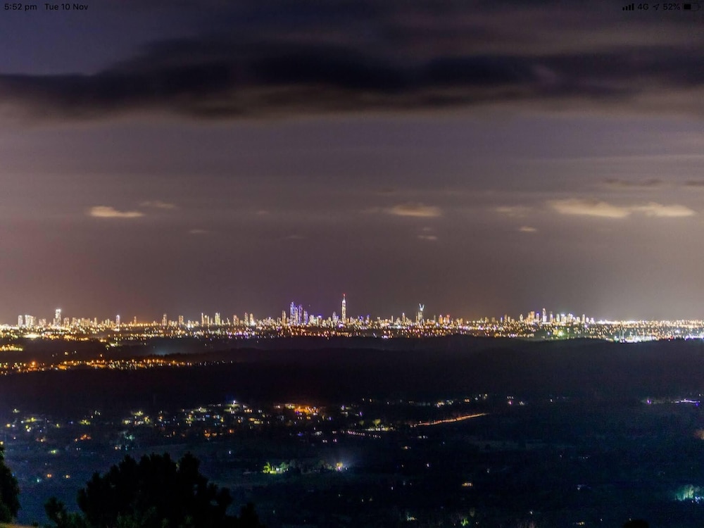 Tamborine Mountain Bed and Breakfast — 4-Star Luxury Hotel in Tamborine Mountain, Australia
