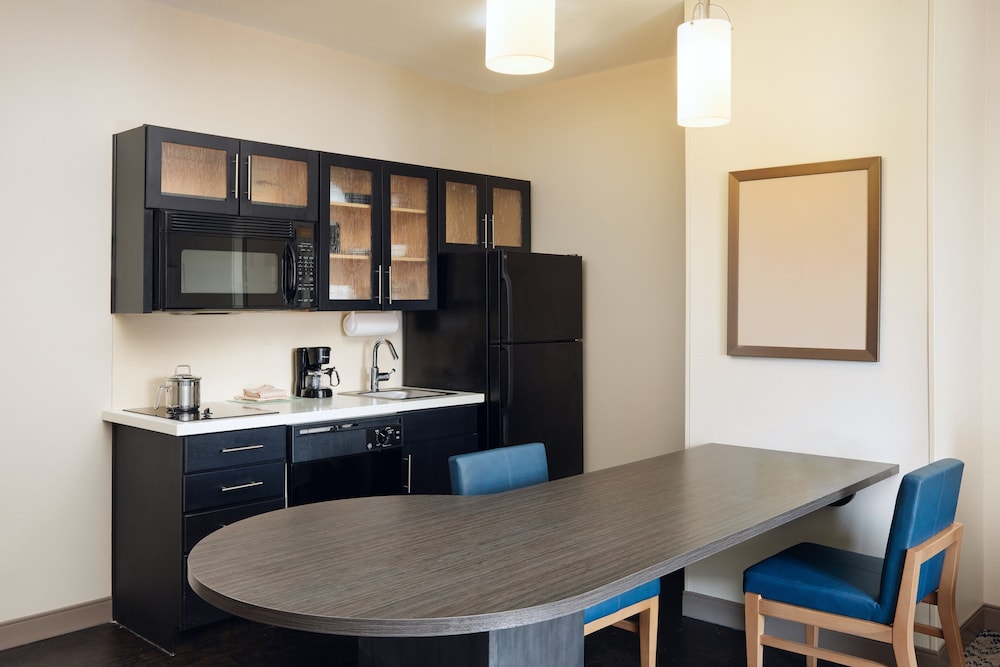 Candlewood Suites I 26 at Northwoods Mall by IHG - photo 8