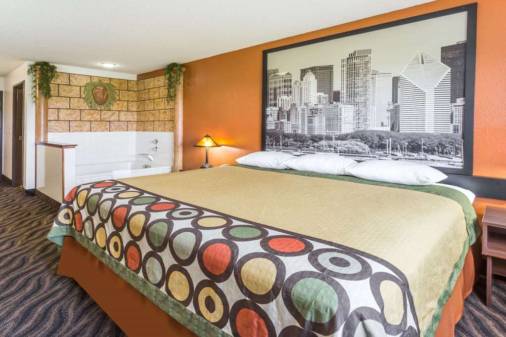 Super 8 by Wyndham Dixon - photo 14