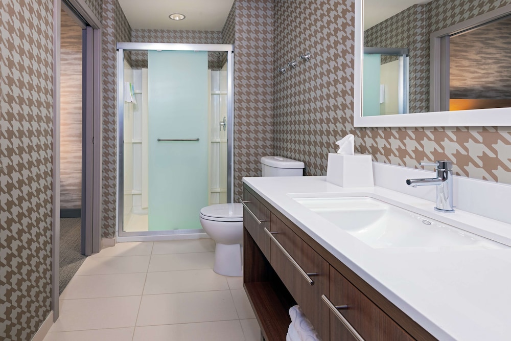 Home2 Suites by Hilton Orlando Near Universal - photo 29