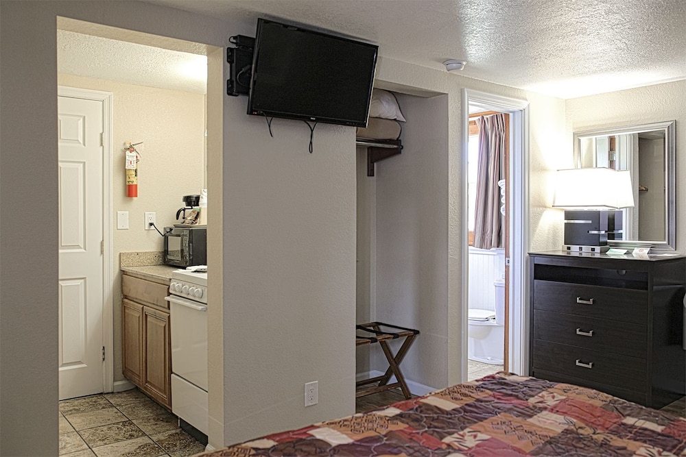 Seahorse Inn and Cottages - photo 10