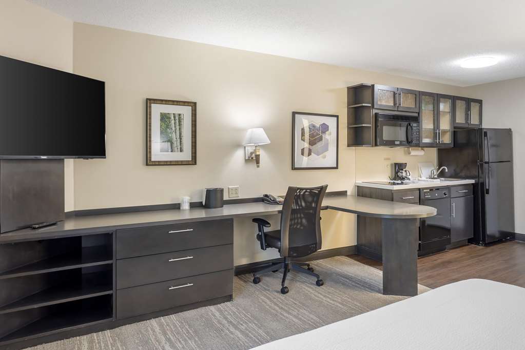 Executive Residency by Best Western Philadelphia WillowGrove - carbon neutral hotel in Horsham