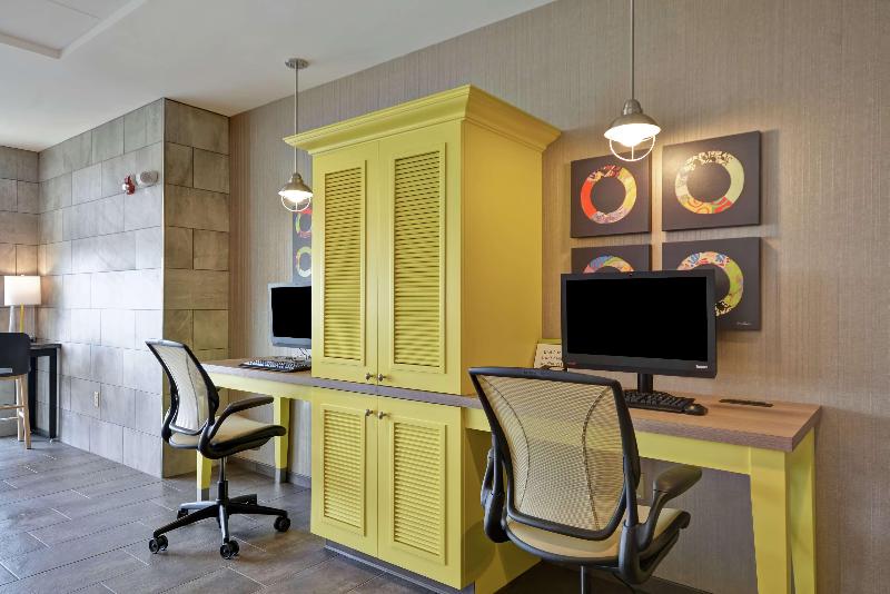 Home2 Suites by Hilton Portland Airport - photo 109