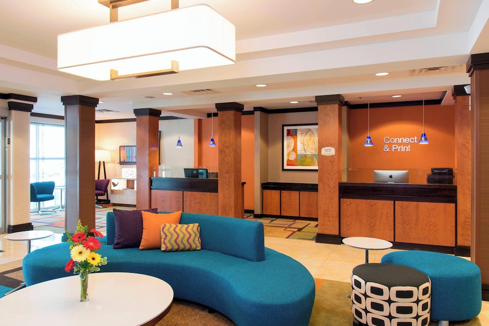 Fairfield Inn & Suites by Marriott Omaha Downtown - photo 2