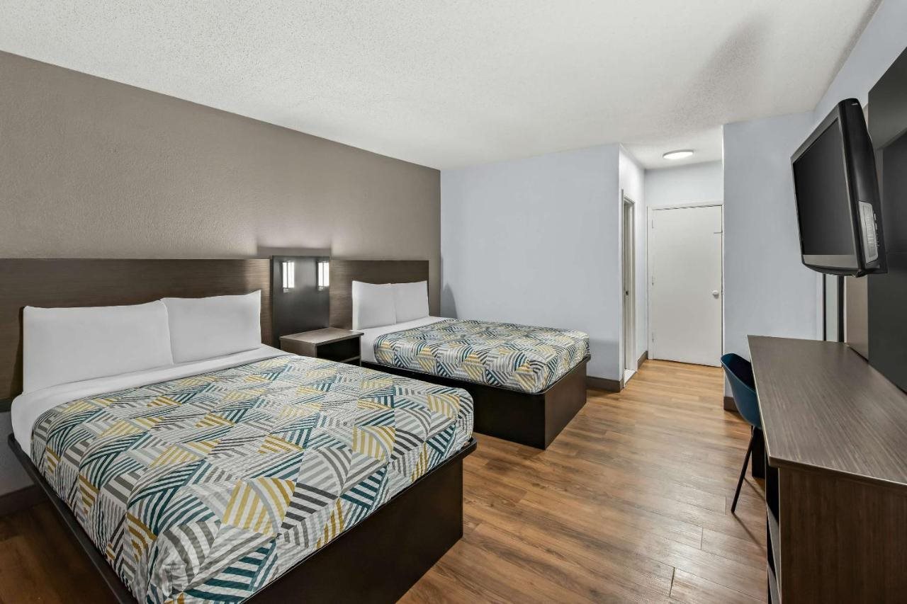 Motel6 Lester PA Philadelphia Airport - photo 11