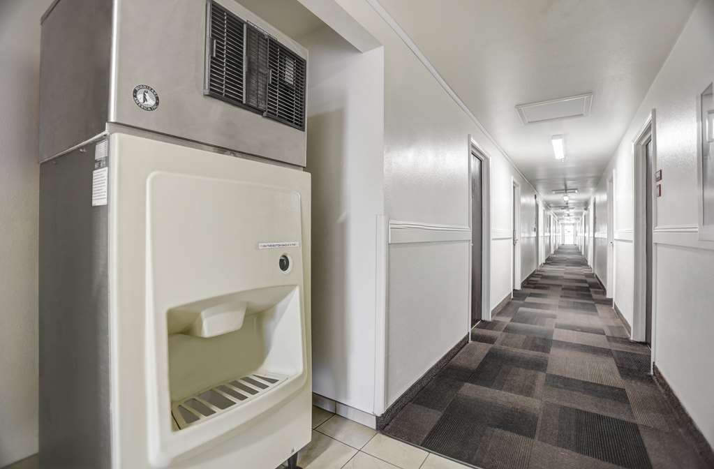 Motel 6 Espanola NM - photo 23