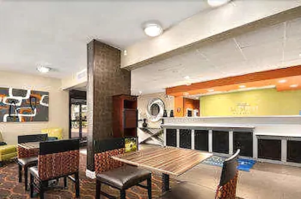 Baymont Inn & Suites Florence by Wyndham - photo 2