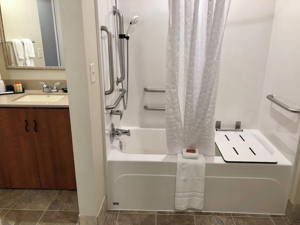 Aspen Suites Hotel Homer - photo 15