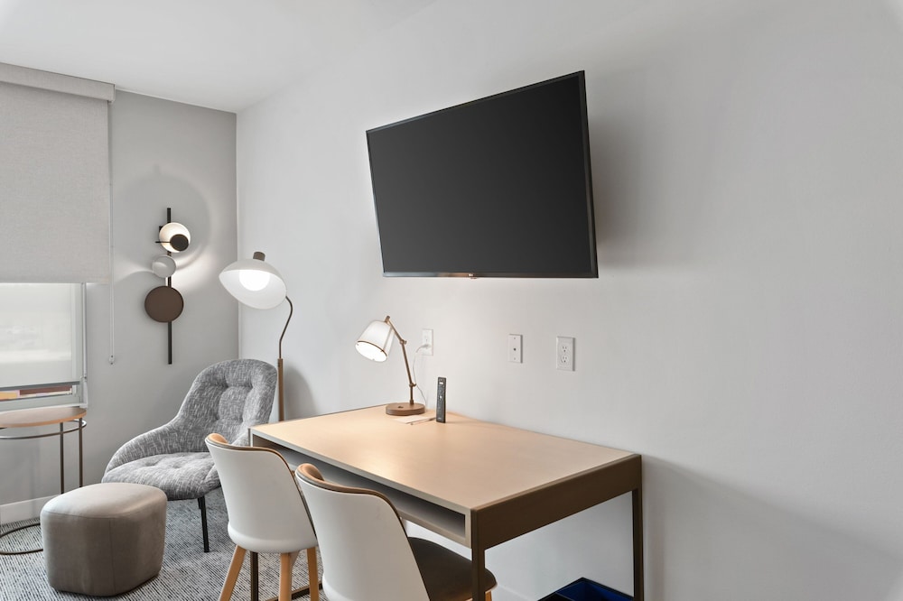 Towneplace Suites By Marriott White Hall - photo 20