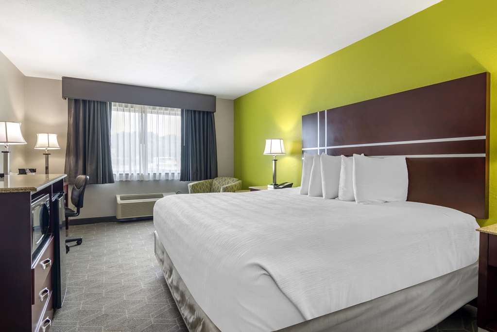 Best Western Auburn Opelika Inn - photo 13