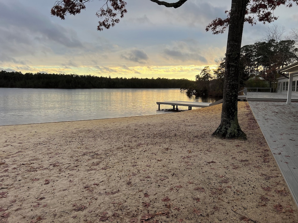 Swan Lake Resort Rentals - photo 204