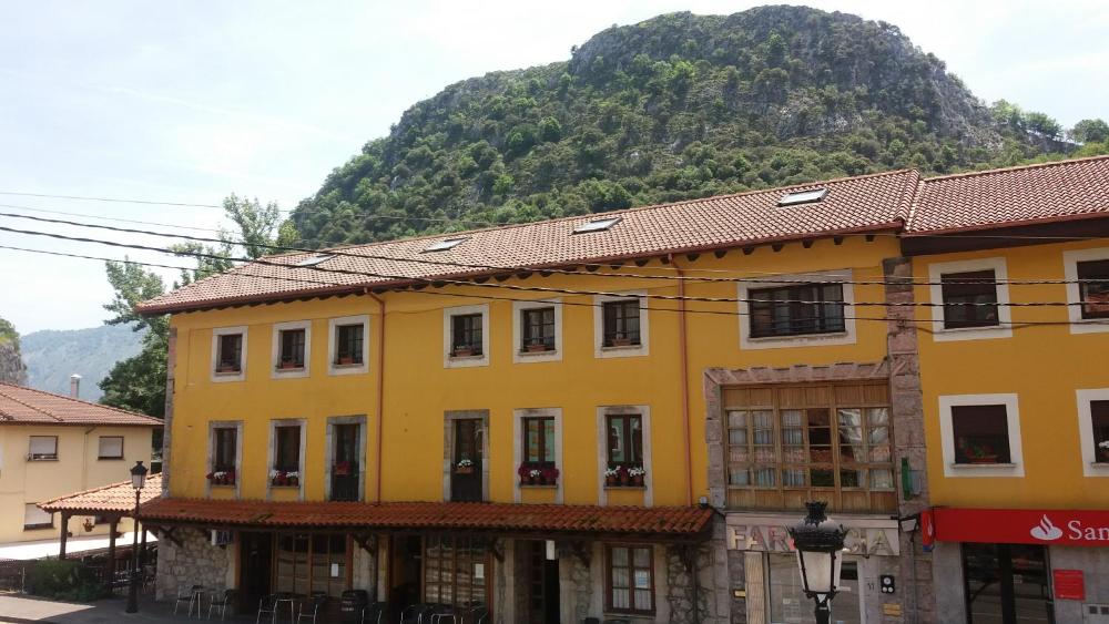 Hotel Rural Cabrales — hotel in Carrena