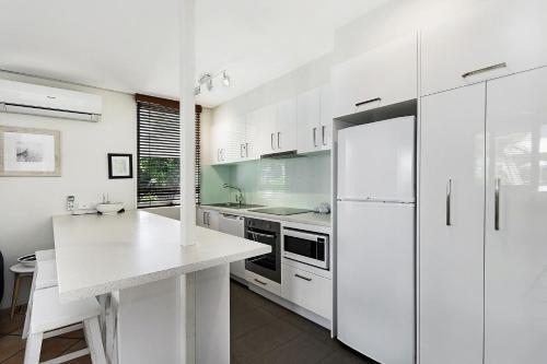 Beach Houses 22 30 Hastings Street Noosa Heads — Noosa Heads