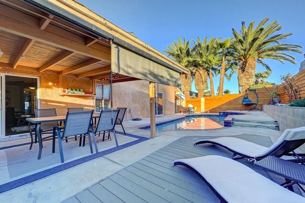Fresh & Fun Vegas 4BR w Heated Pool Dog Friendly - photo 14