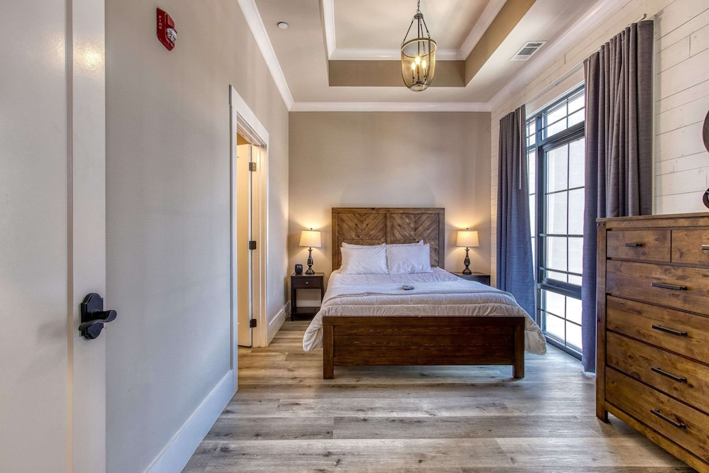 The Historic Central Hotel a New Hotel Collection Property - photo 55
