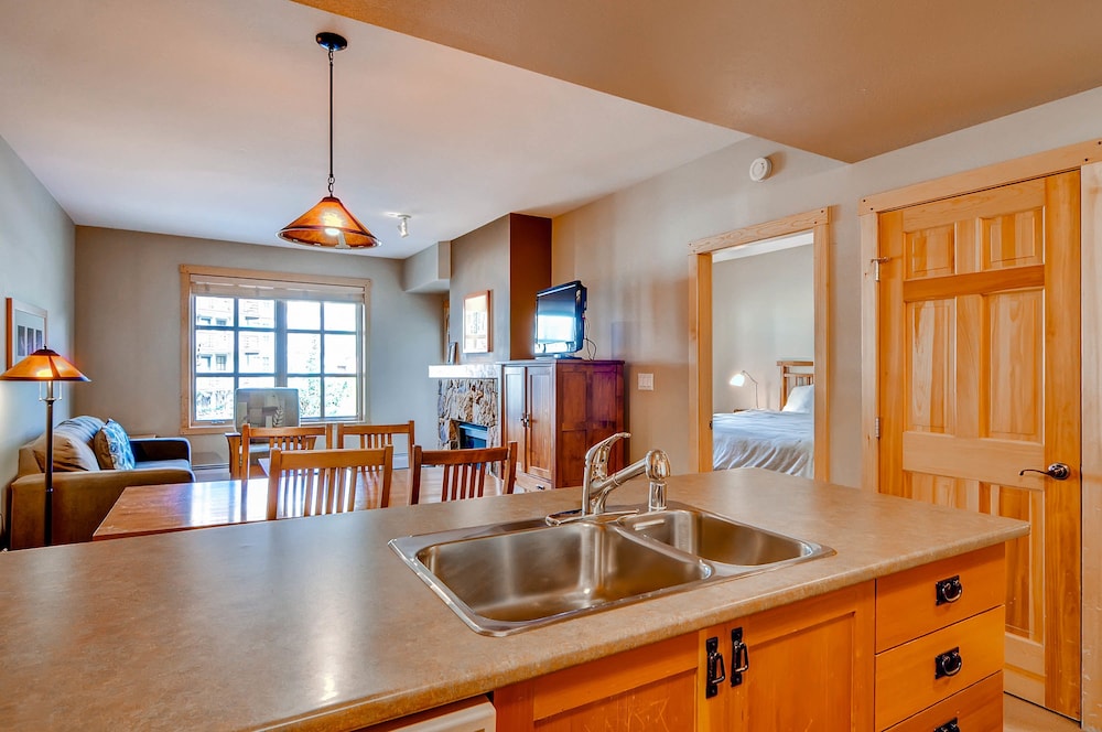 Passage Point at Center Village by Copper Mountain Lodging - photo 24